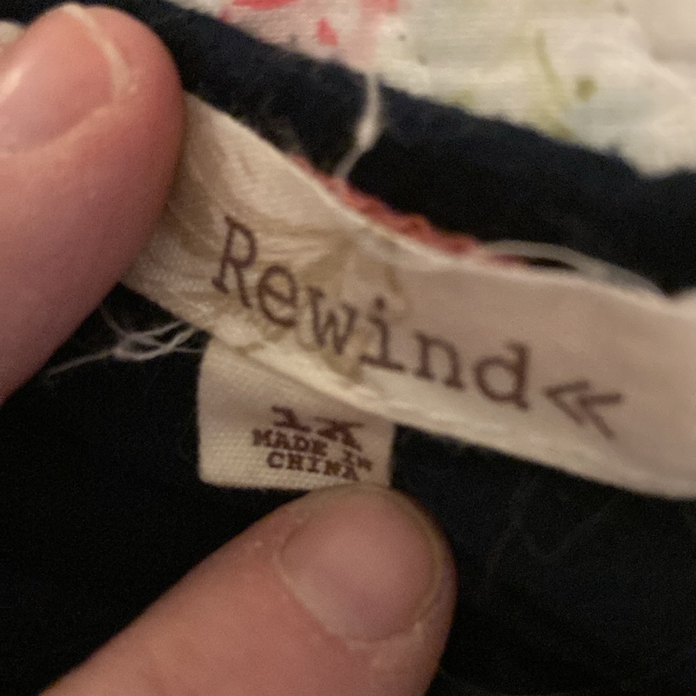 Rewind Blouse - Picture 3 of 3